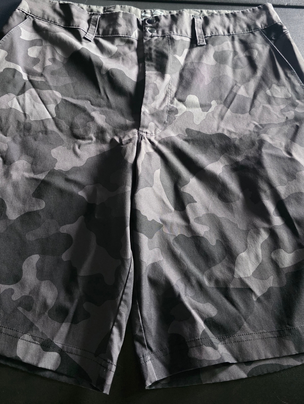 Gently Used Mens size 34 champion C9 camouflage shorts